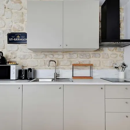 Charming In Le Marais Appartamento Parigi